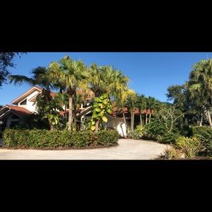 Meet your Posher, Meghan